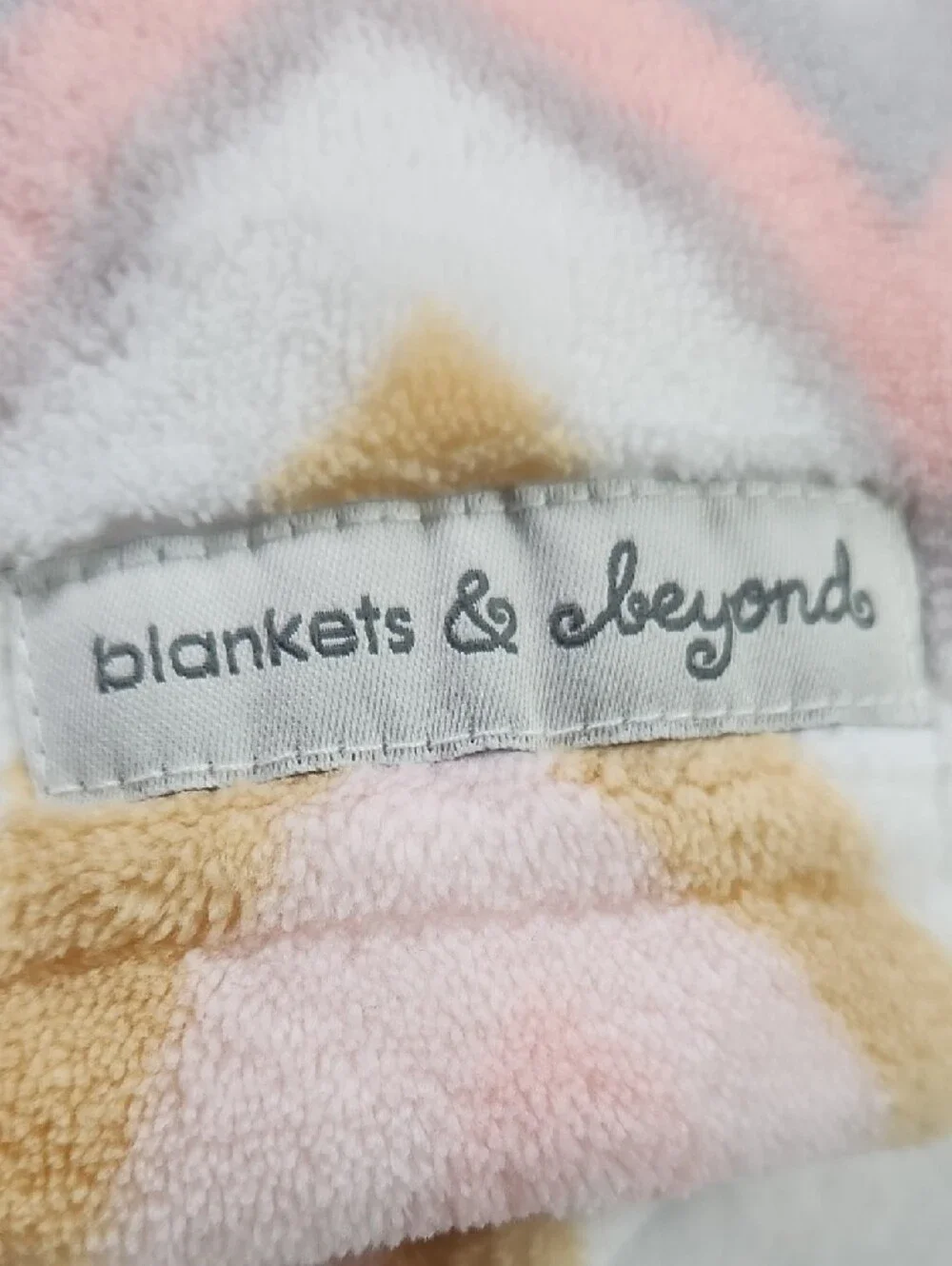 BLANKETS & BEYOND Pink Girls Bunny Lovey Blanket